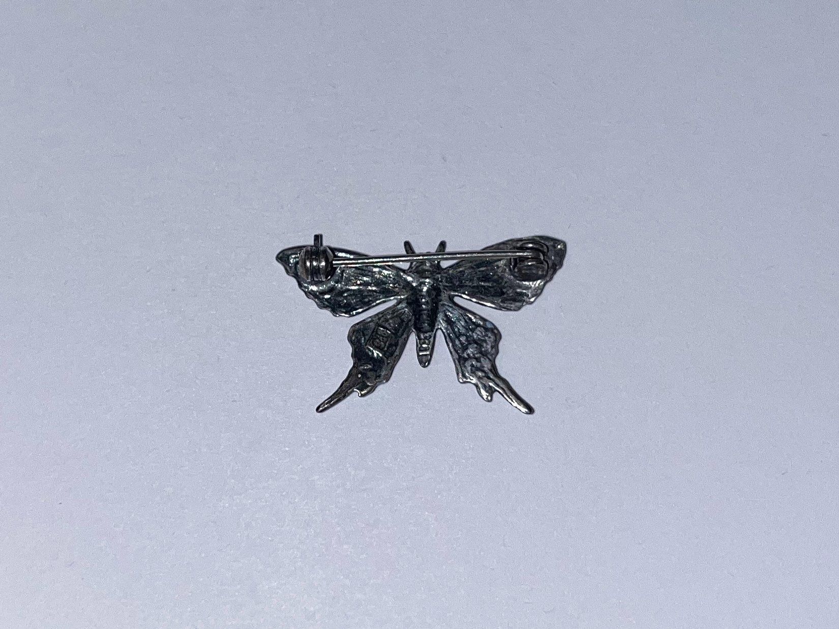 Broschen & Nadeln: Schmetterling Emaille – Gebraucht aus Zürich von Vintage-Jewellery 1