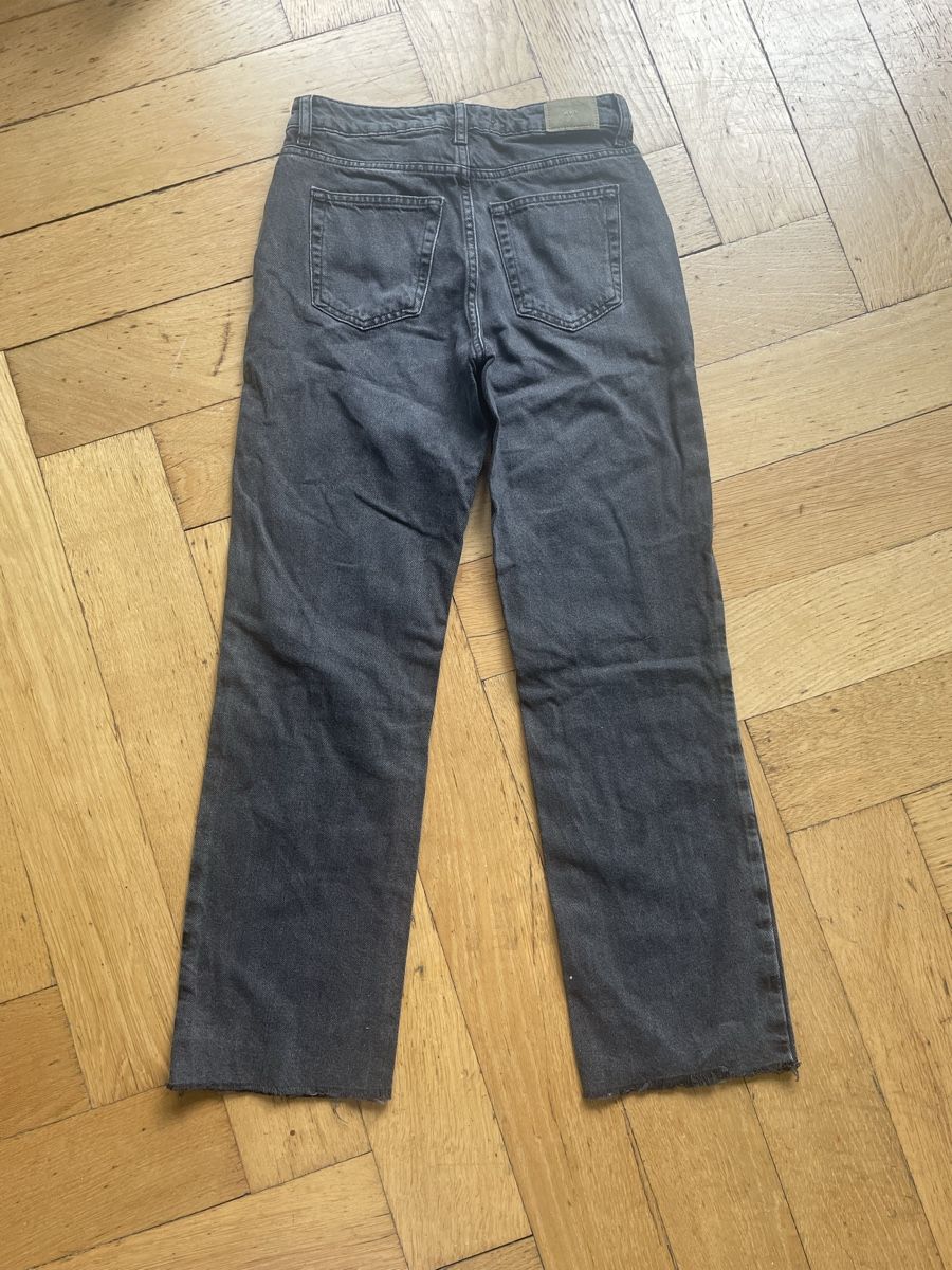 Zara Jeans: Zara Jeans, Top Zustand, Grösse 34 – Nuovo (secondo la descrizione) da Zürich venduto da ali_v5n8 3