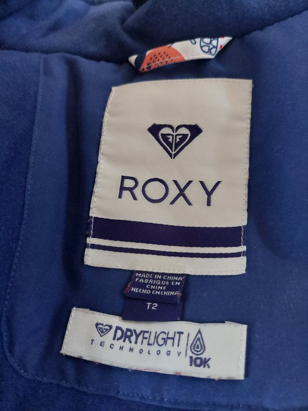 Roxy Giacche & Cappotti: Très joli ensemble de neige Roxy – Usato da Tramelan venduto da yok-yok 3