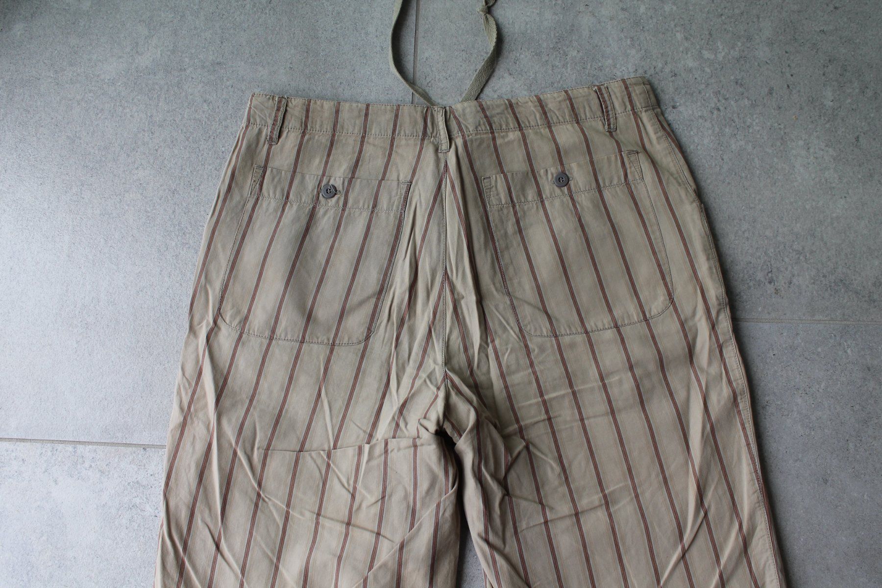 Pantaloni: Short Springfield taille S – Usato da Chez-le-Bart venduto da jasse 1