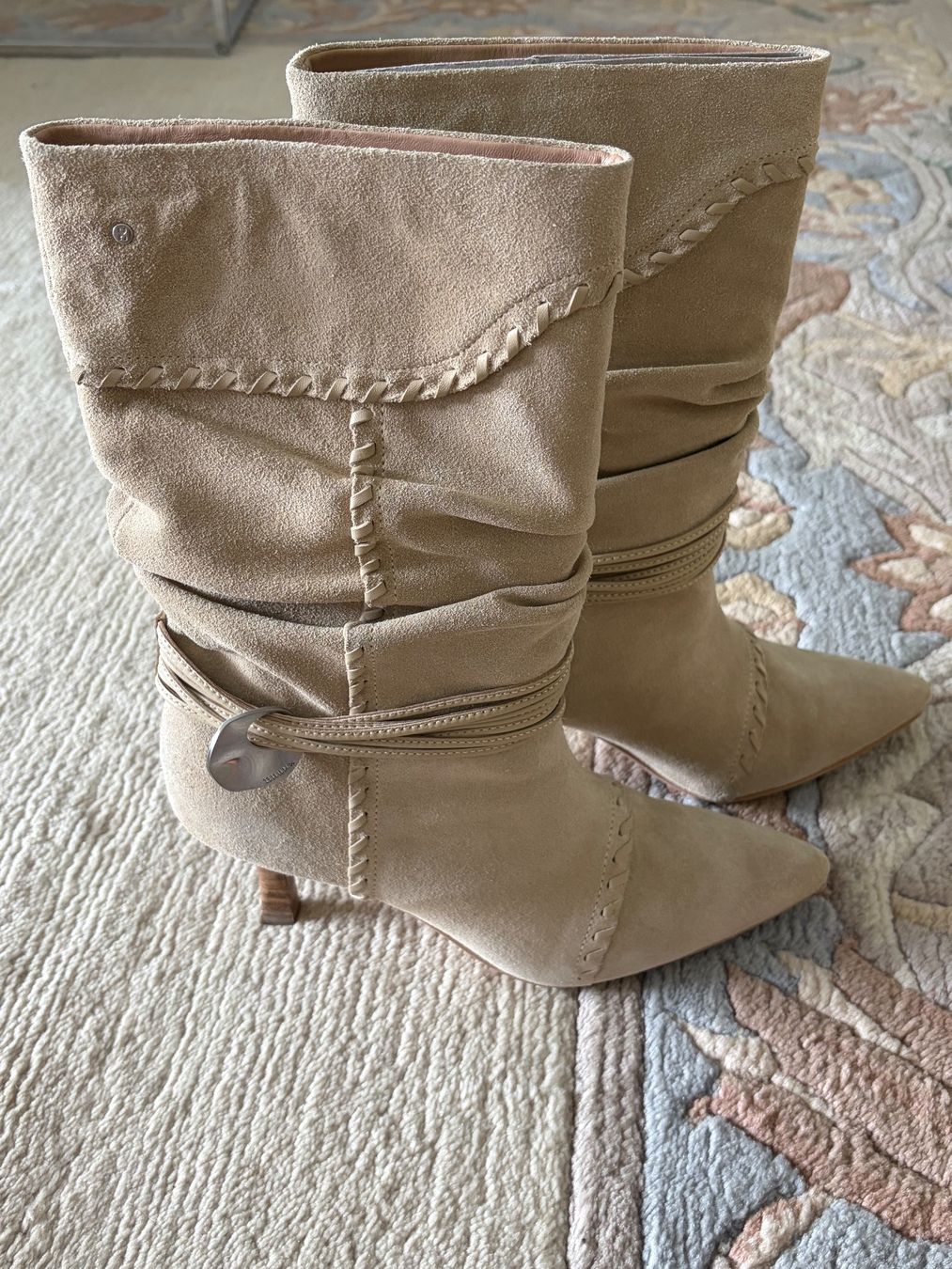 Damenschuhe: Stiefel Wildleder beige – Neu (gemäss Beschreibung) aus Luzern von Chiara.9 3
