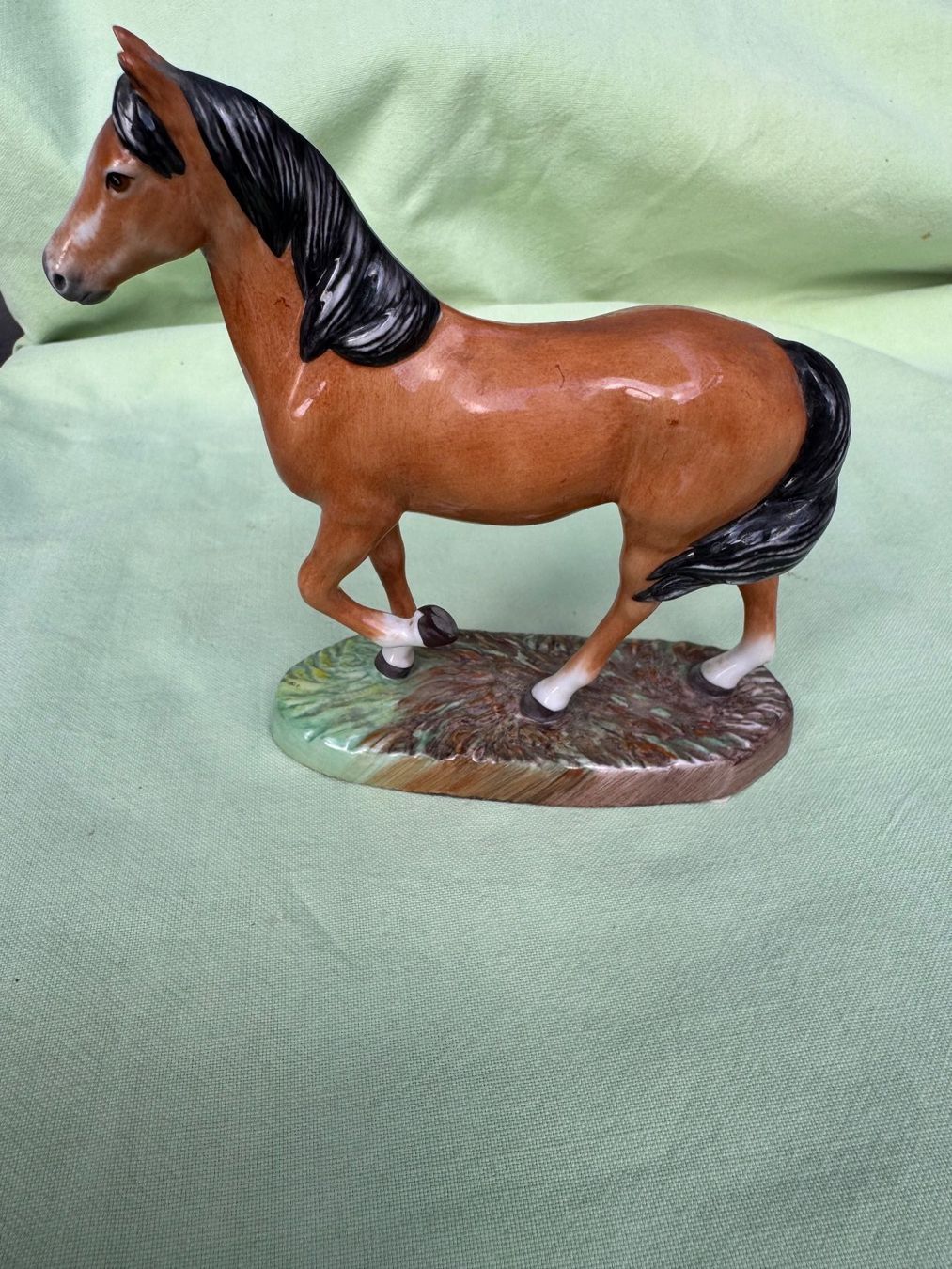 Statuette: Porzellan Pferd – Usato da Ranflüh venduto da kas_8b27
