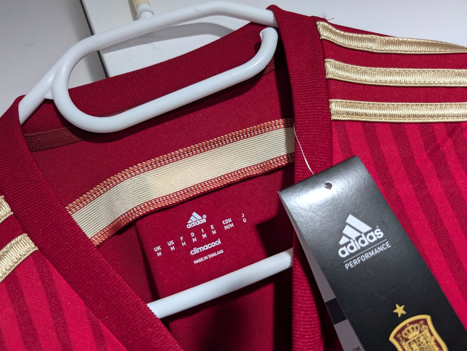 Adidas Canottiere & Pantaloni: SPANIEN TRIKOT 2014 HOME - GR. M - NEU! – Usato da Spiegel b. Bern venduto da Natix 3