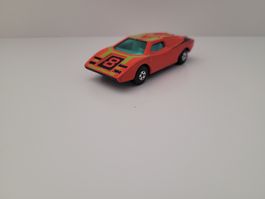 LAMBORGHINI COUNTACH (MATCHBOX LESNEY) 1/64
