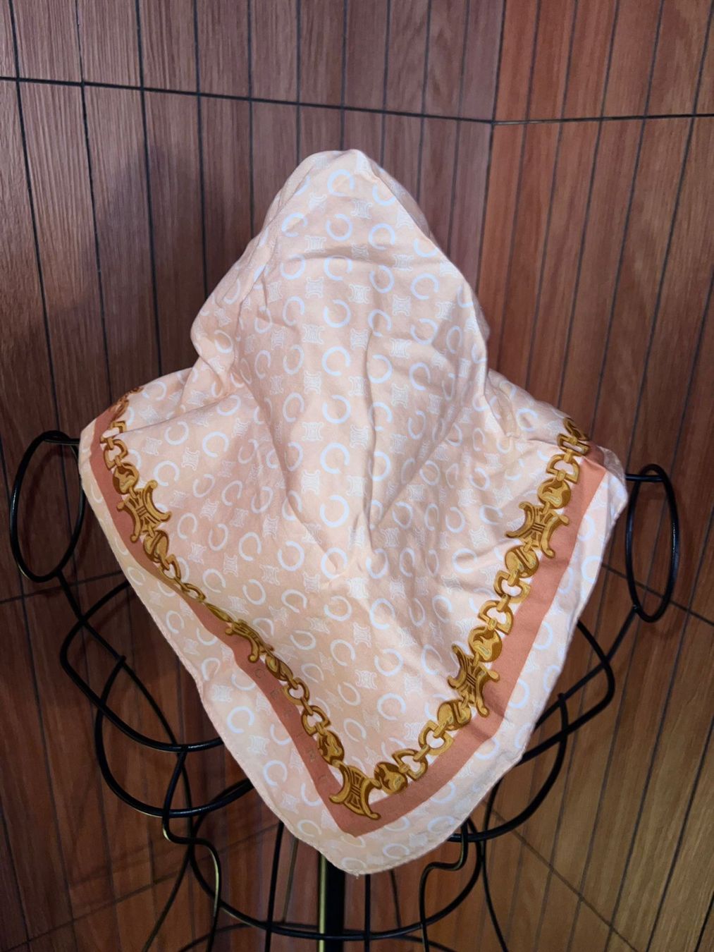 Celine Foulard & Sciarpe: Céline – Vintage Baumwolltuch Monogram – Usato da Winterthur venduto da Dejv