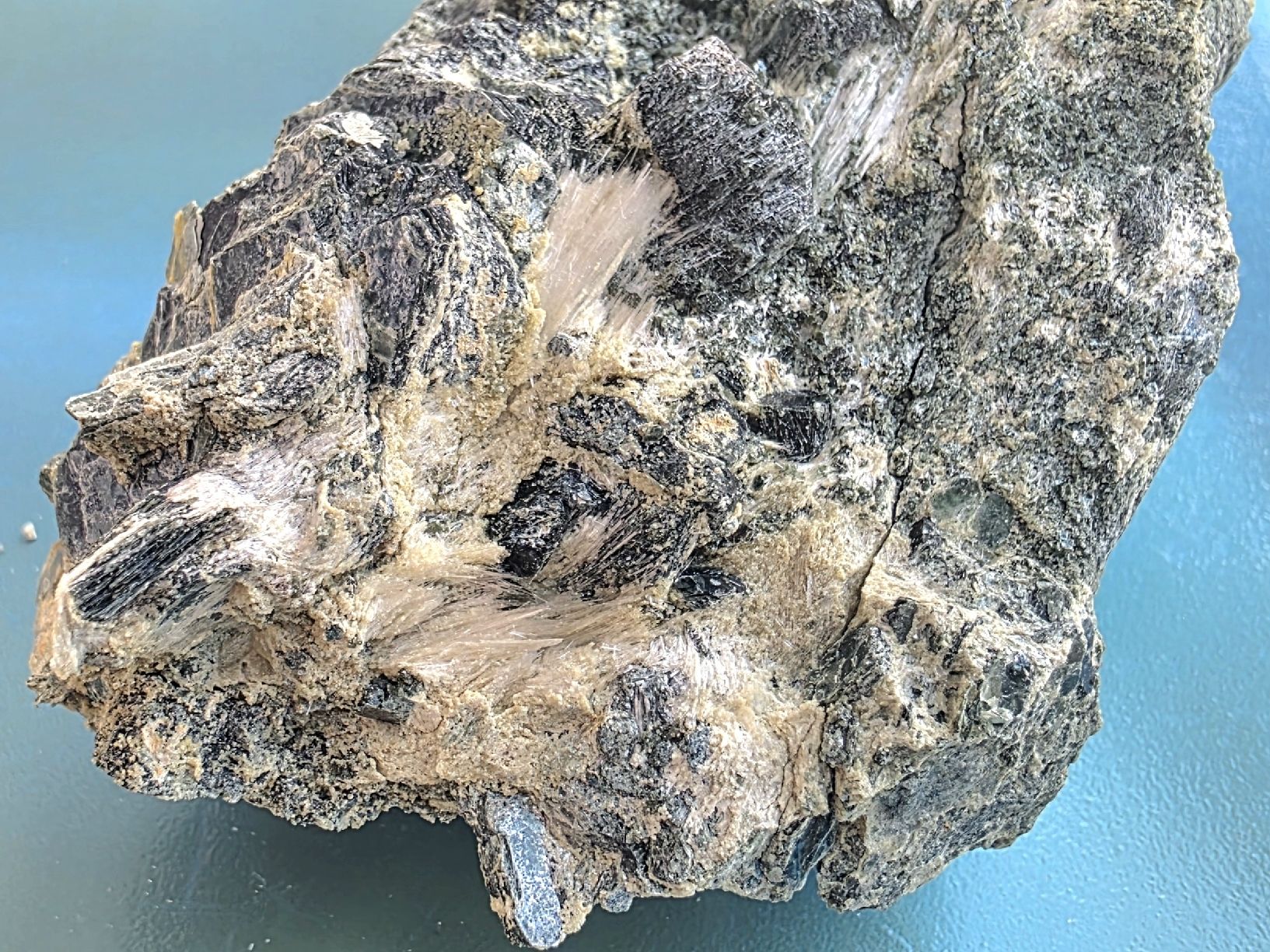 Mineralien & Heilsteine: Mineralien: Klinochlor mit Diopsid   Rimpfischwäng    Zermat – Gebraucht aus Glis von nbu_65ys 1