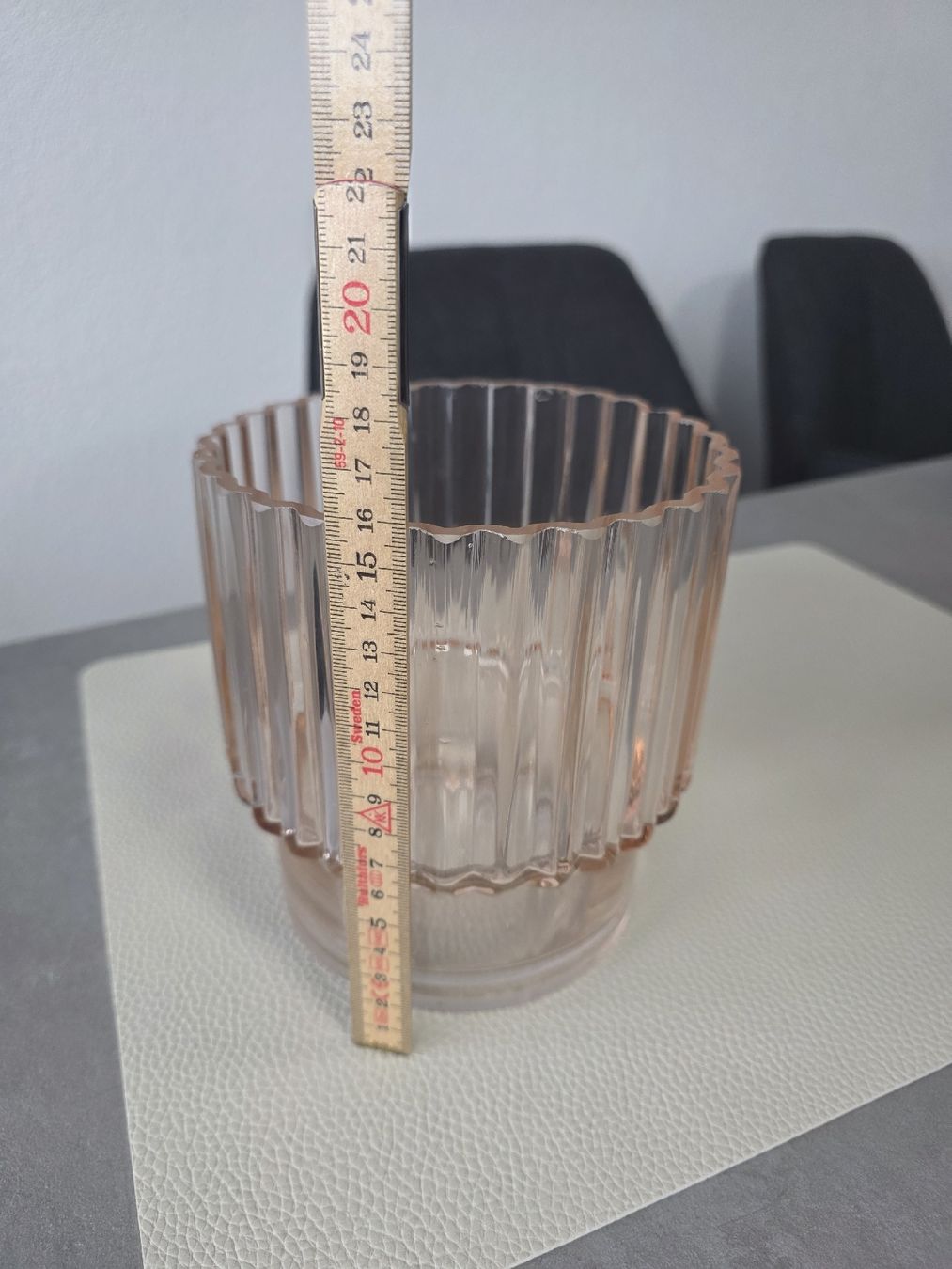Vasi & Recipienti: Rosa Vase, gerippt, Vintage, Glas, – Nuovo (secondo la descrizione) da Schlieren venduto da est_b2px 2