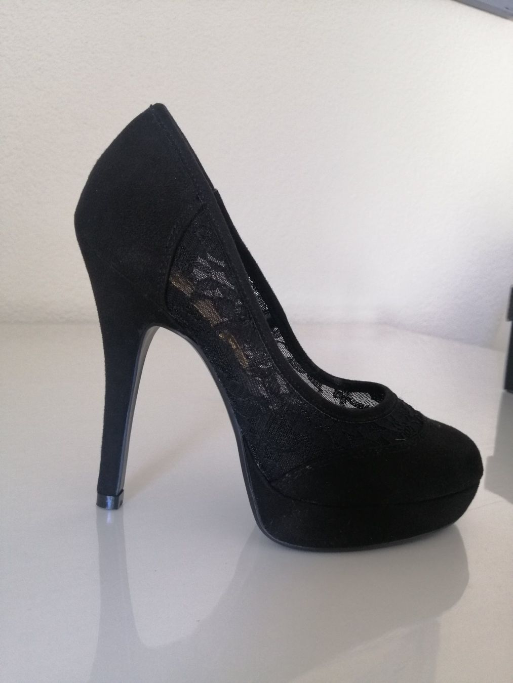 Scarpe da donna: High heels schwarz – Nuovo (secondo la descrizione) da Biel/Bienne venduto da M.D.C