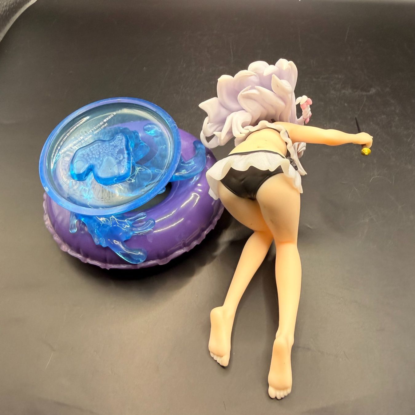 Statuette: Illyasviel von Einzbern Swimsuit Figur – Usato da Düdingen venduto da Nerdworld 3