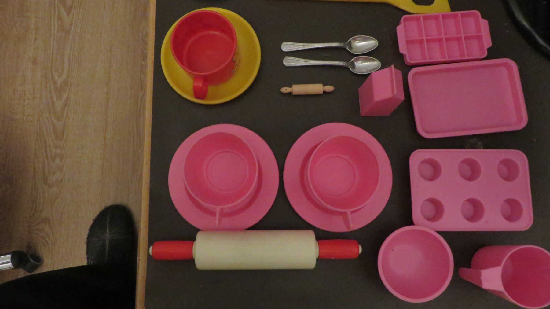 Set di piatti: Puppengeschirr – Usato da Bremgarten b. Bern venduto da Poirette52 4