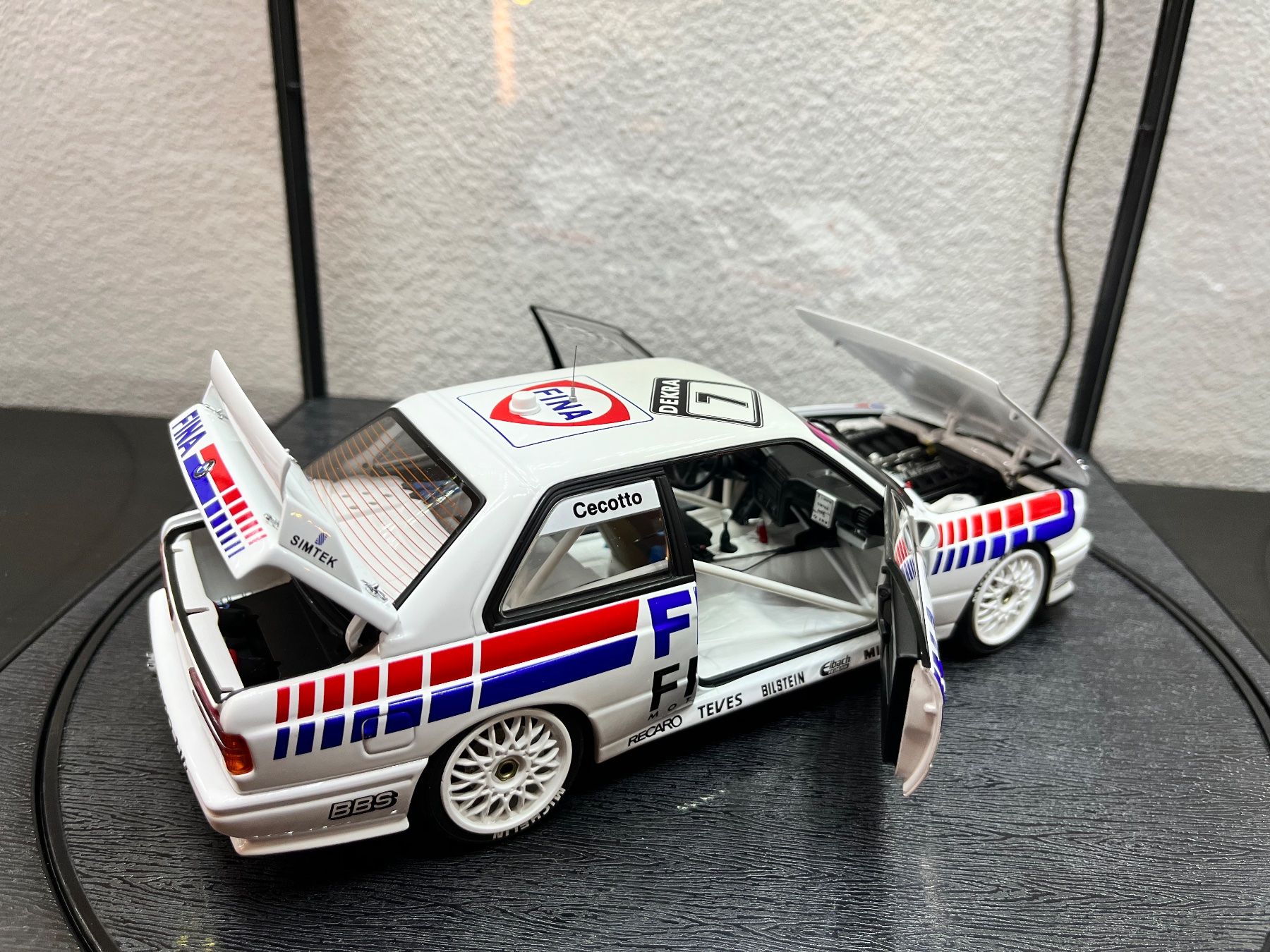 Autoart Modellautos: 1:18 BMW M3 E30 DTM Cecotto Autoart – Neu (gemäss Beschreibung) aus Kradolf von Zimi78 5