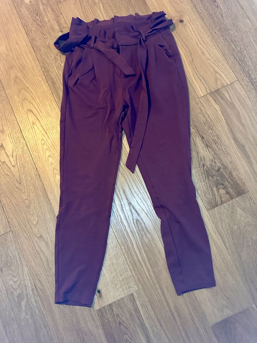 Vero Moda Pantalons: Vero Moda Hose S – D'occasion à Pfaffhausen par Klaras_second_hand