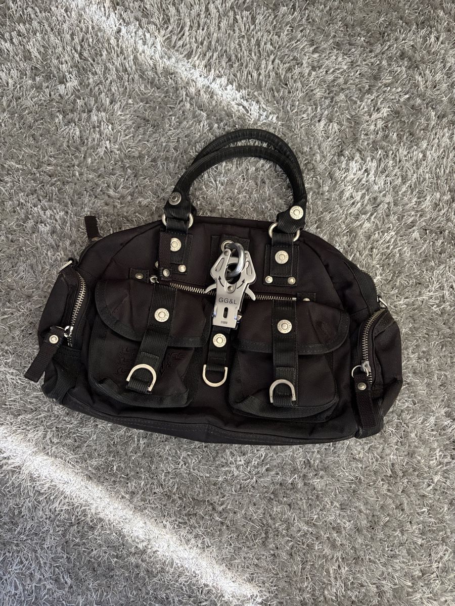 George Gina & Lucy Borse da donna: George Gina Lucy Shoulder Bag Black – Usato da Brislach venduto da edu_t6pq