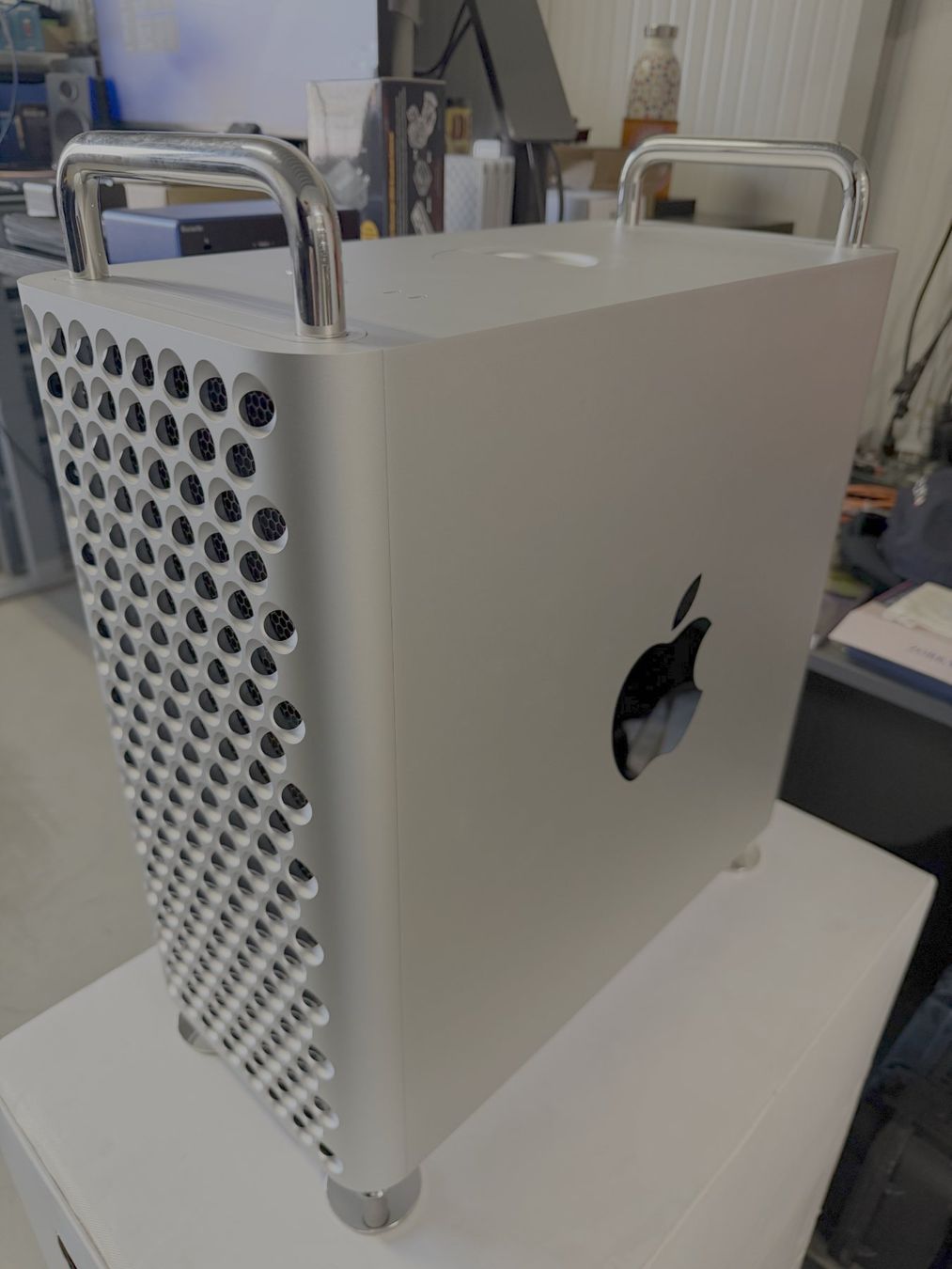 Apple PCs: Mac Pro 2019 – Gebraucht aus Bioggio von EMMESA