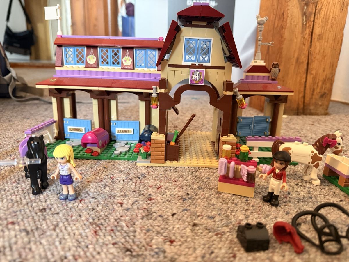 Lego Giocattoli: Lego Friends Reiterhof – Nuovo (secondo la descrizione) da Neuheim venduto da fab_7m2f 1