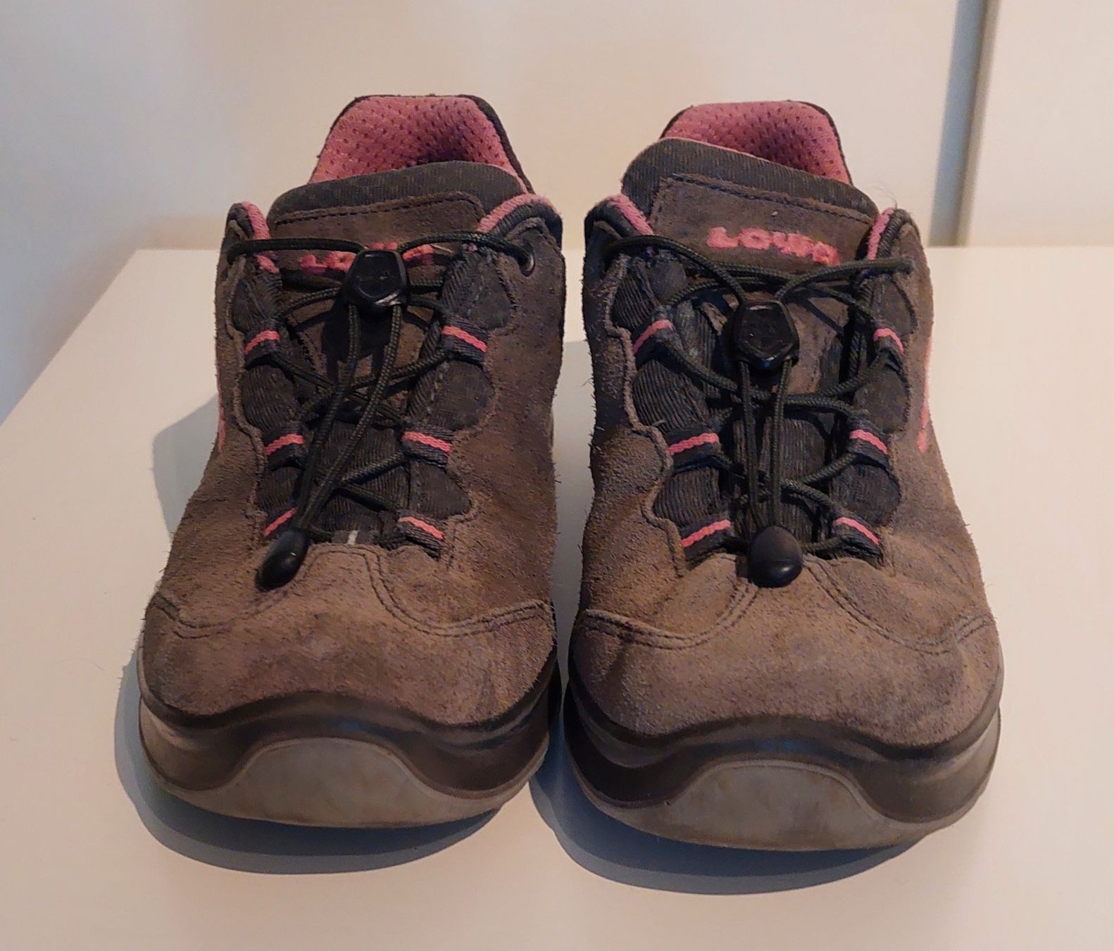 Lowa Scarpe per ragazzi: Lowa-Schuhe, Grösse 36 – Usato da Liesberg Dorf venduto da FamilieBond007 1