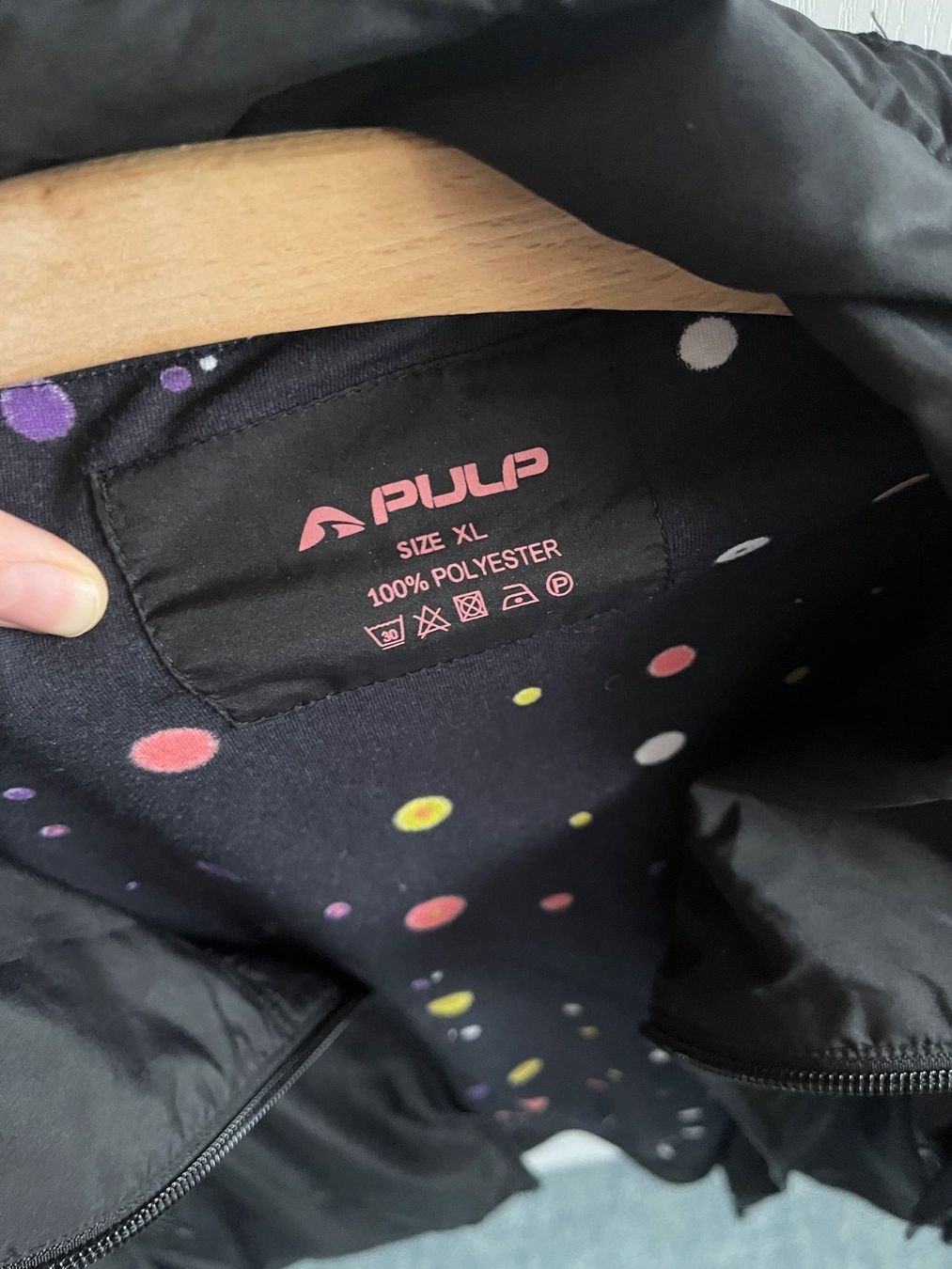 Jacken: Sport- Jacke Gr L ,von PULP, schwarz – Gebraucht aus Frauenfeld von Andadaa 2