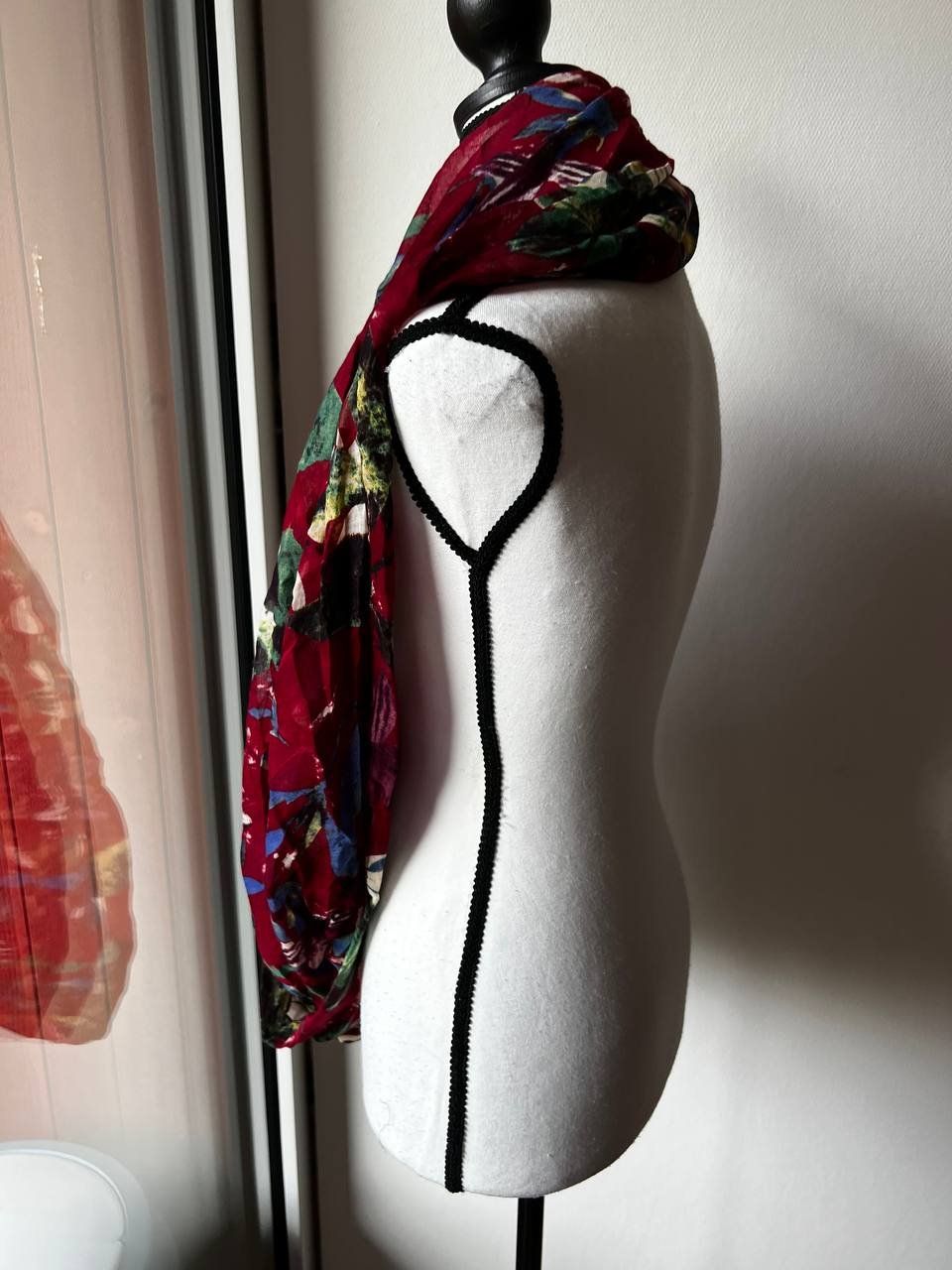 Foulard & Sciarpe: Schal Neuer – Nuovo e nell'imballaggio originale da Riehen venduto da ann_76jw 4