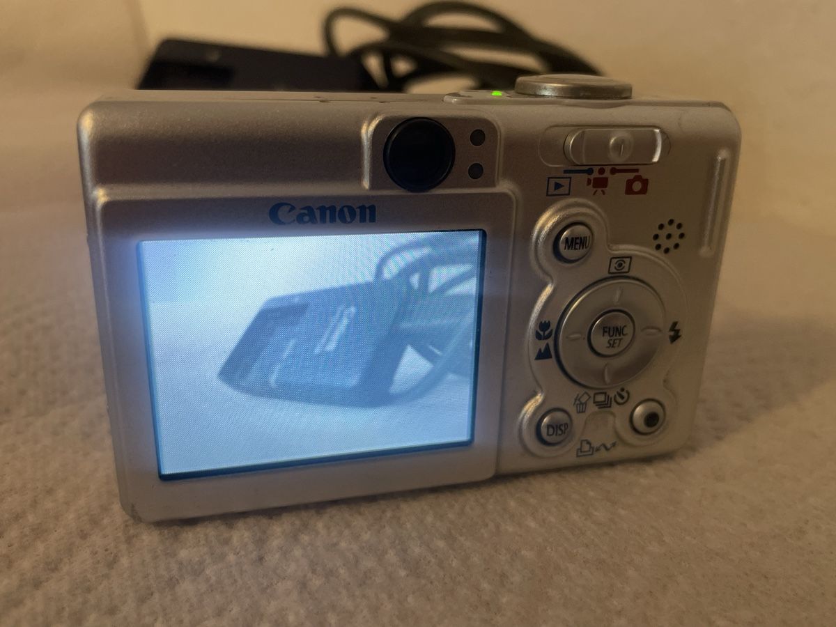 Canon Fotocamera: Canon IXUS 30 Digital Kamera – Usato da Zürich venduto da beli_30 3