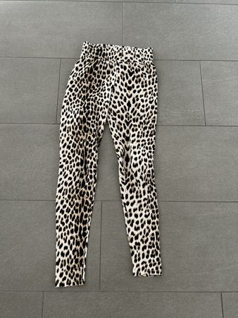 Leo Leggings oh April S