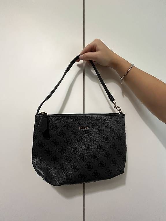 Guess Sacs femmes: borsa Guess – D'occasion à Gordola par tan_rv2x 2