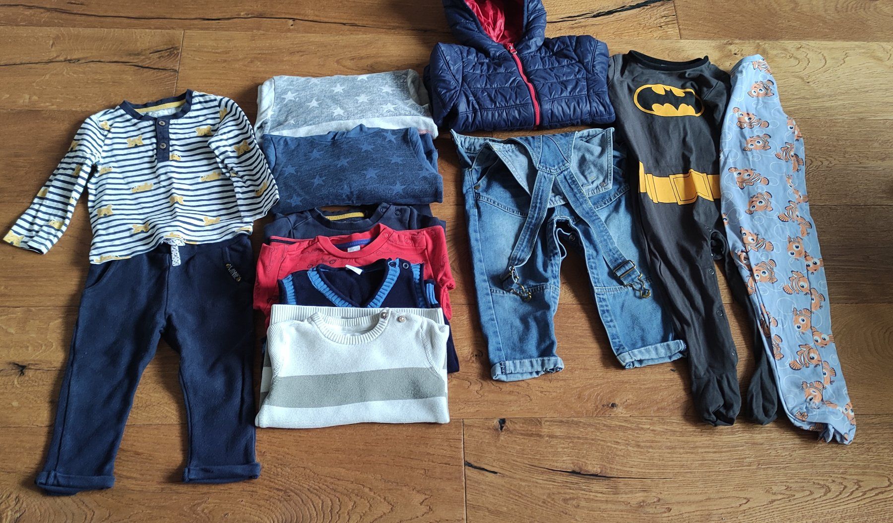 H&M Lotti & Set di vestiti: 12-Teilliges Kleider Paket Junge Gr.86 – Usato da Wil SG venduto da Chilla88 1