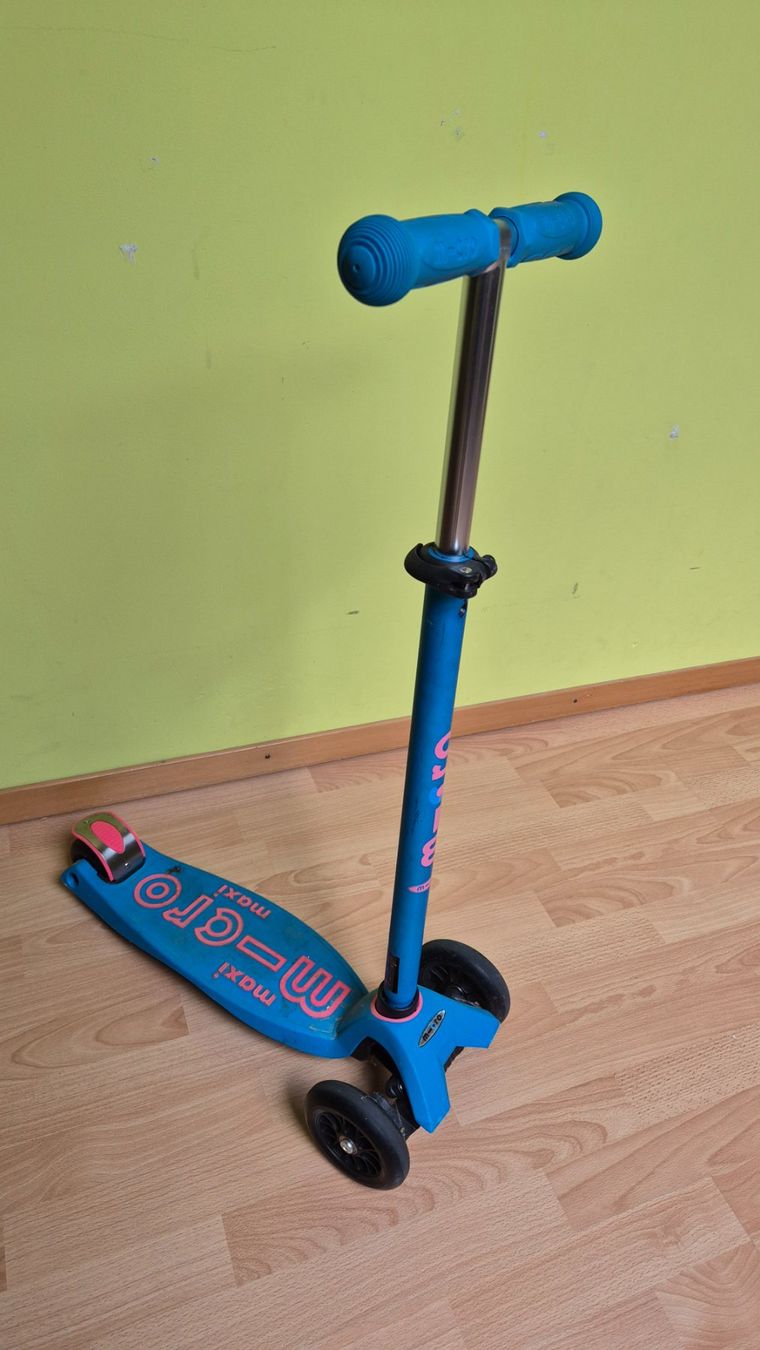 Micro Veicoli per bambini: Kinder scooter – Usato da Ueberstorf venduto da Meruja