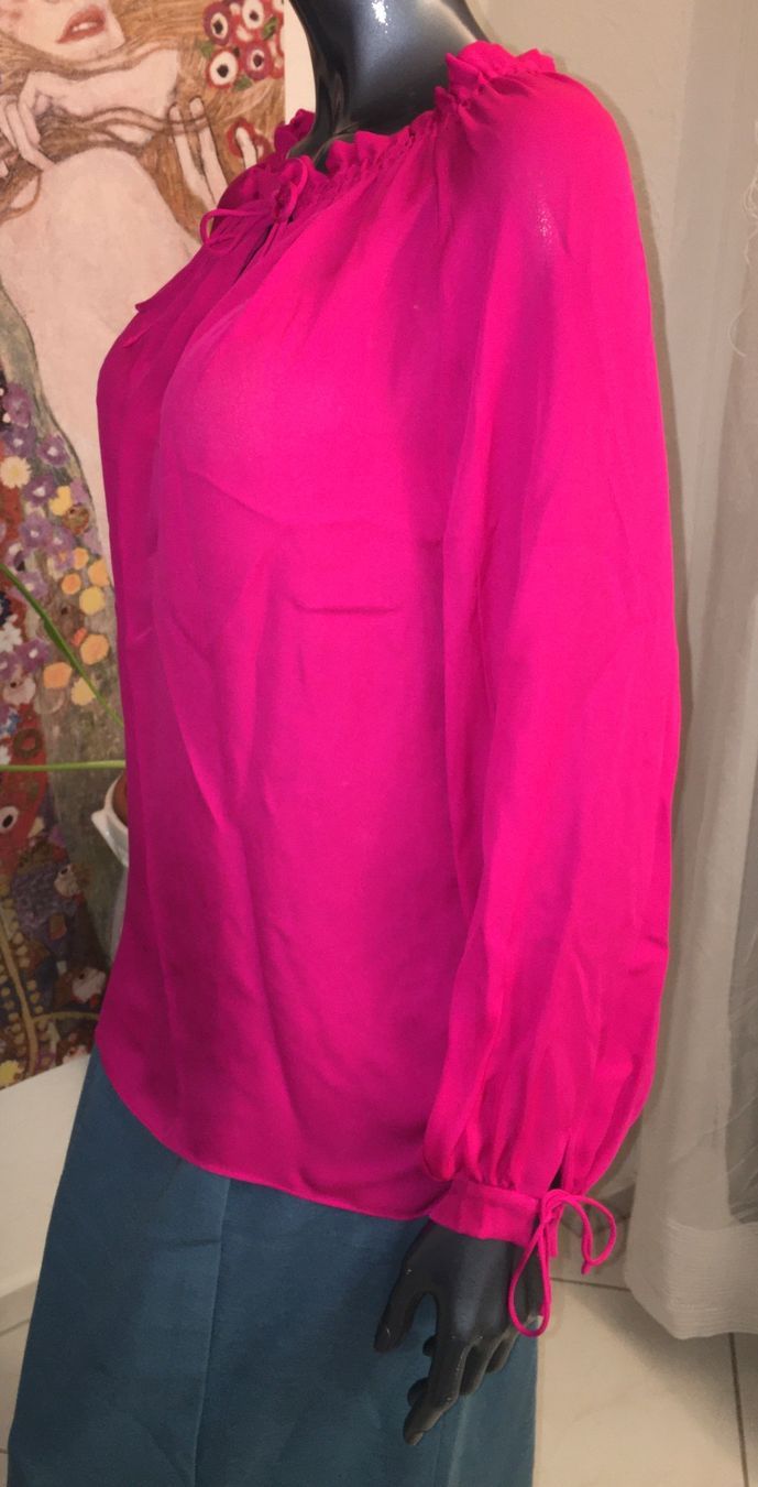 Carolina Herrera Blusen: CAROLINA HERRERA BLUSE GR. M Seide – Neu (gemäss Beschreibung) aus Unteraegeri von MH203 3
