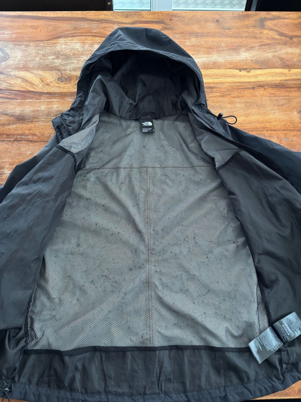 North Face Jacken: Damen Regenjacke North Face – Gebraucht aus Gümmenen von Duke1976 2