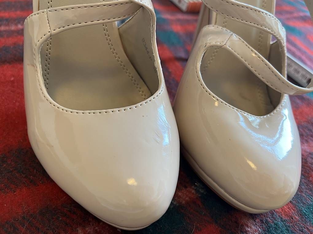 Scarpe da donna: High Heels 36, wenig getragen  – Usato da Stallikon venduto da Kuschligwuschlig1 1