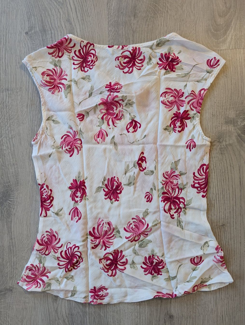 Tops: Sommertop Bluse - George, Gr. 36, Blumenmuster, Creme – Gebraucht aus Goldingen von YouAreMySunshine 1