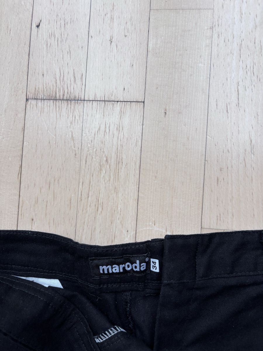 Pantaloni: Men's Summer Shorts, Size 34 – Usato da Zürich venduto da Grothschild 1