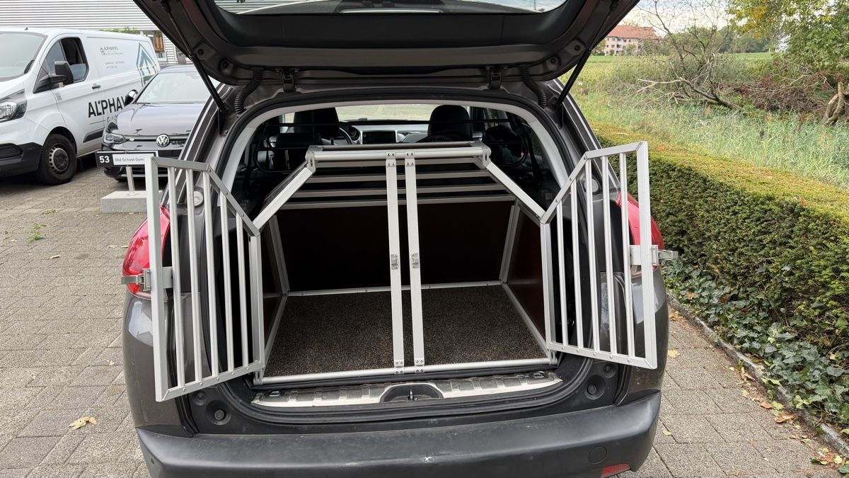 Gabbie, trasporto & Sicurezza: Auto-Hundebox – Usato da Volketswil venduto da urs-77 1