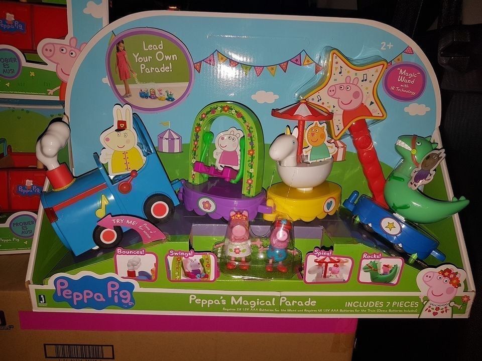 PEPPA PIG PARADE MAGIQUE Neu Und Originalverpackt In Ch telaine F r 