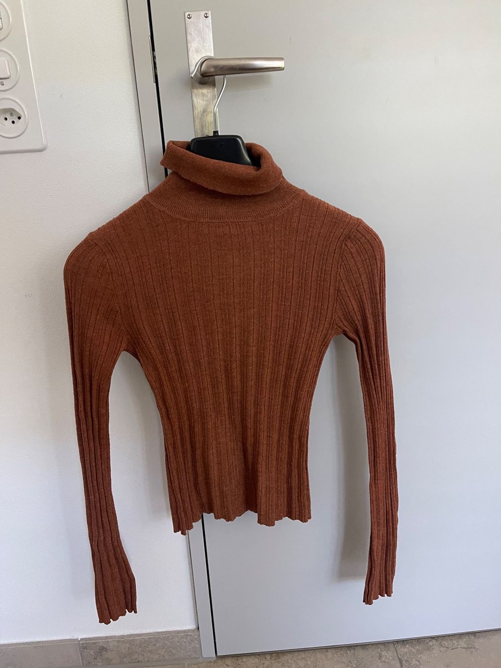 Asos Maglioni & Felpe: Rollkragenpullover von Asos Design – Usato da Zürich venduto da lms_kt79