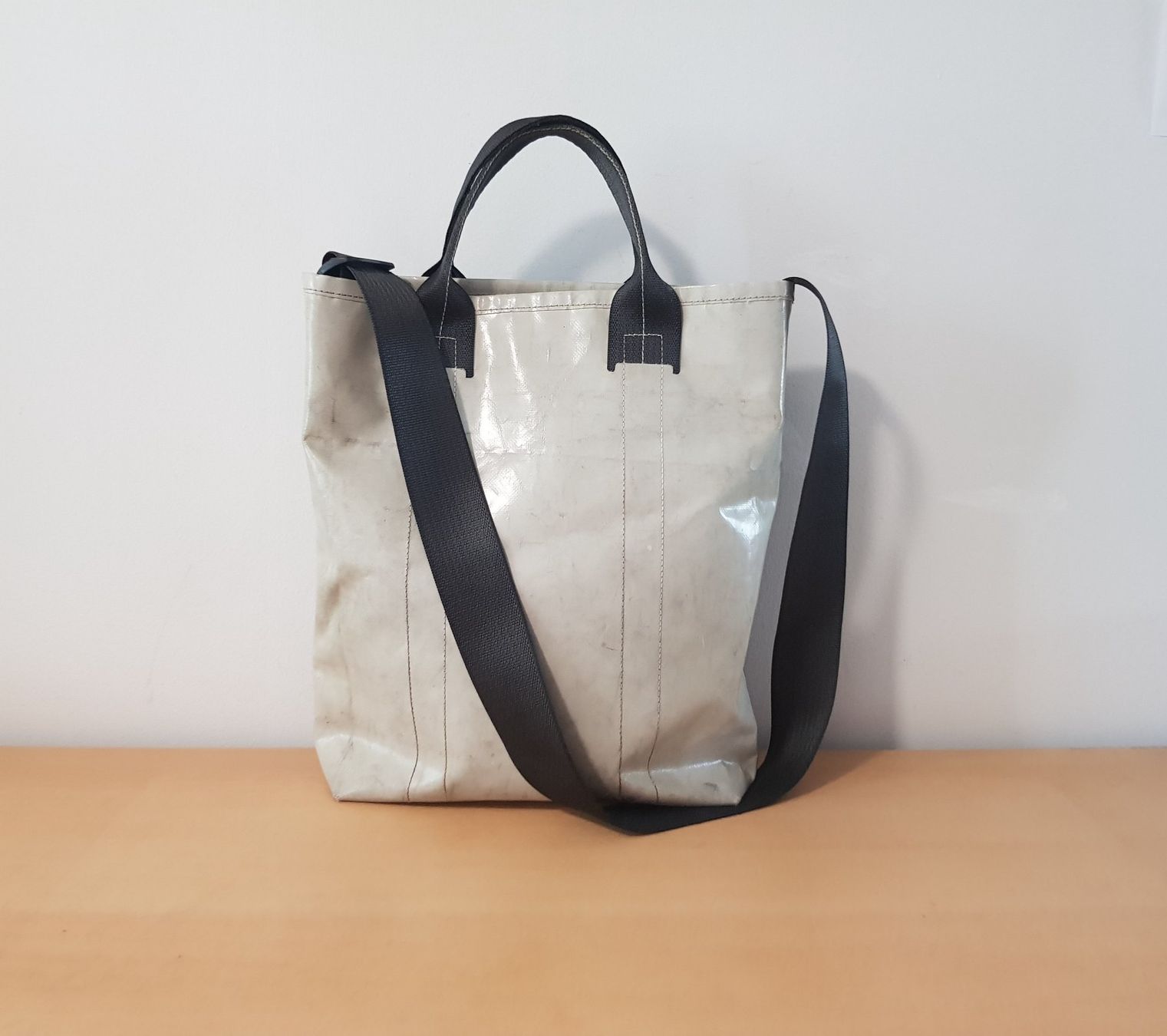 Freitag Borse: Freitag Tasche/Umhängetasche – Usato da Basel venduto da Birs868 3
