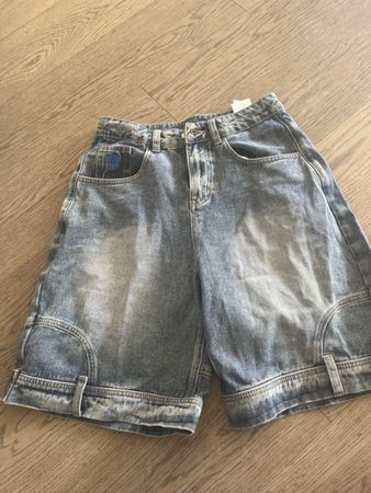 Jeans Shorts Aelfric Eden blau Grösse 26 neuwertig