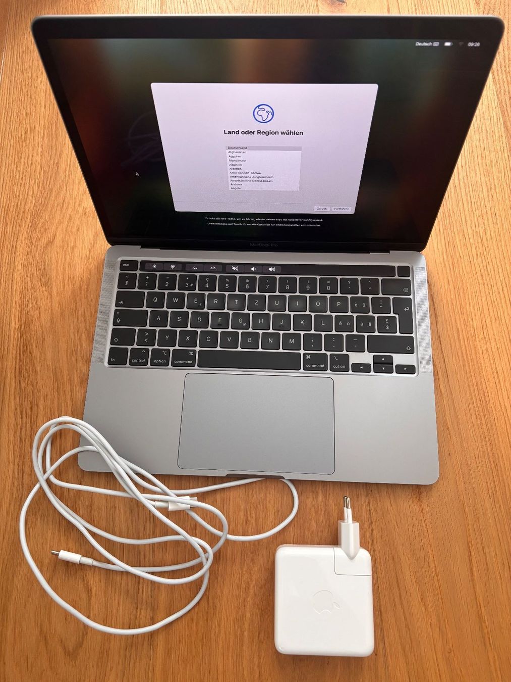 Apple Portables: Apple MacBook Pro 2020 ab 1.- !!! – D'occasion à Sursee par new_6hny