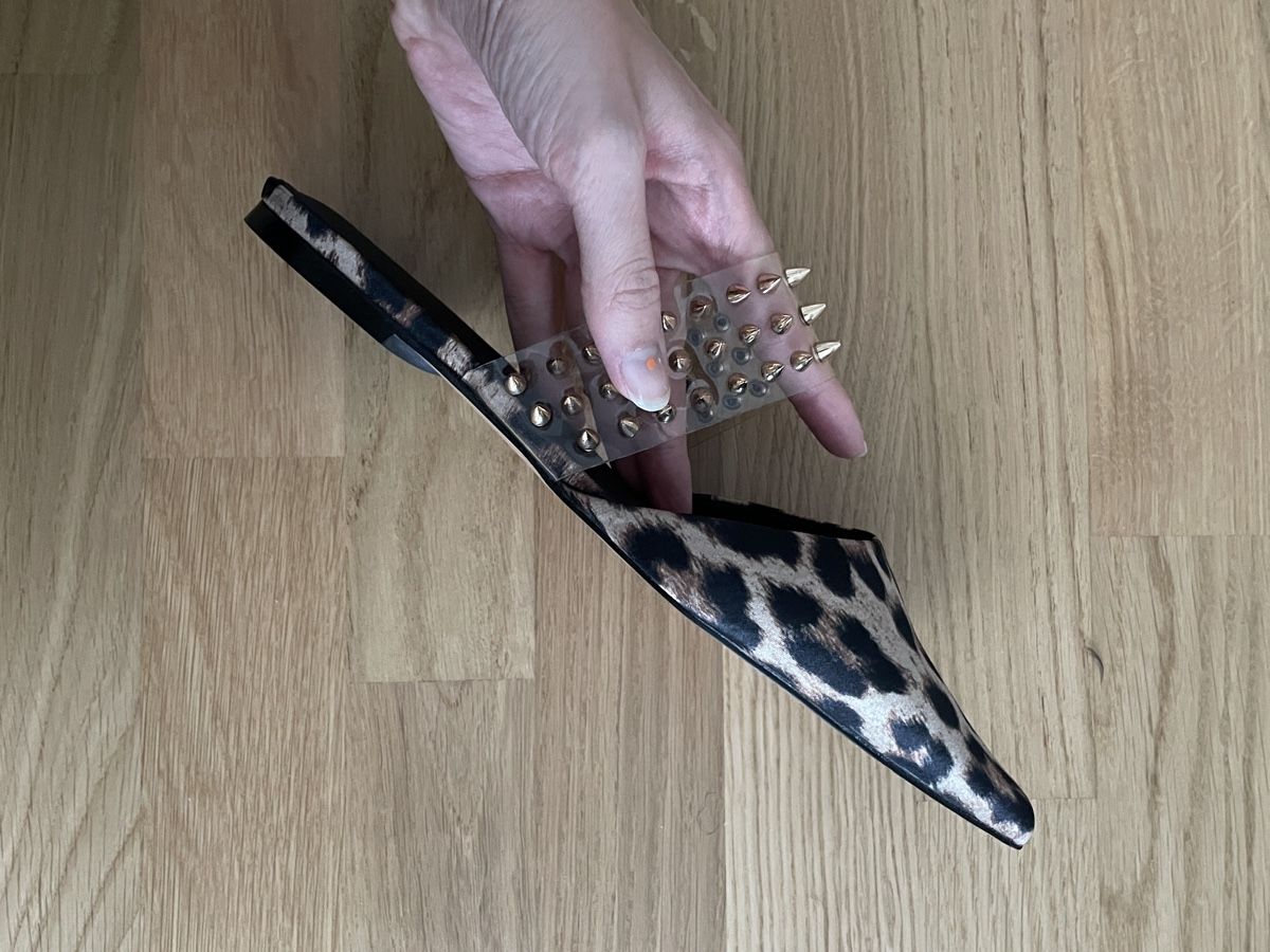 Asos Scarpe da donna: Sabot animalier con borchie – Nuovo (secondo la descrizione) da Zürich venduto da ari_2w9h 2