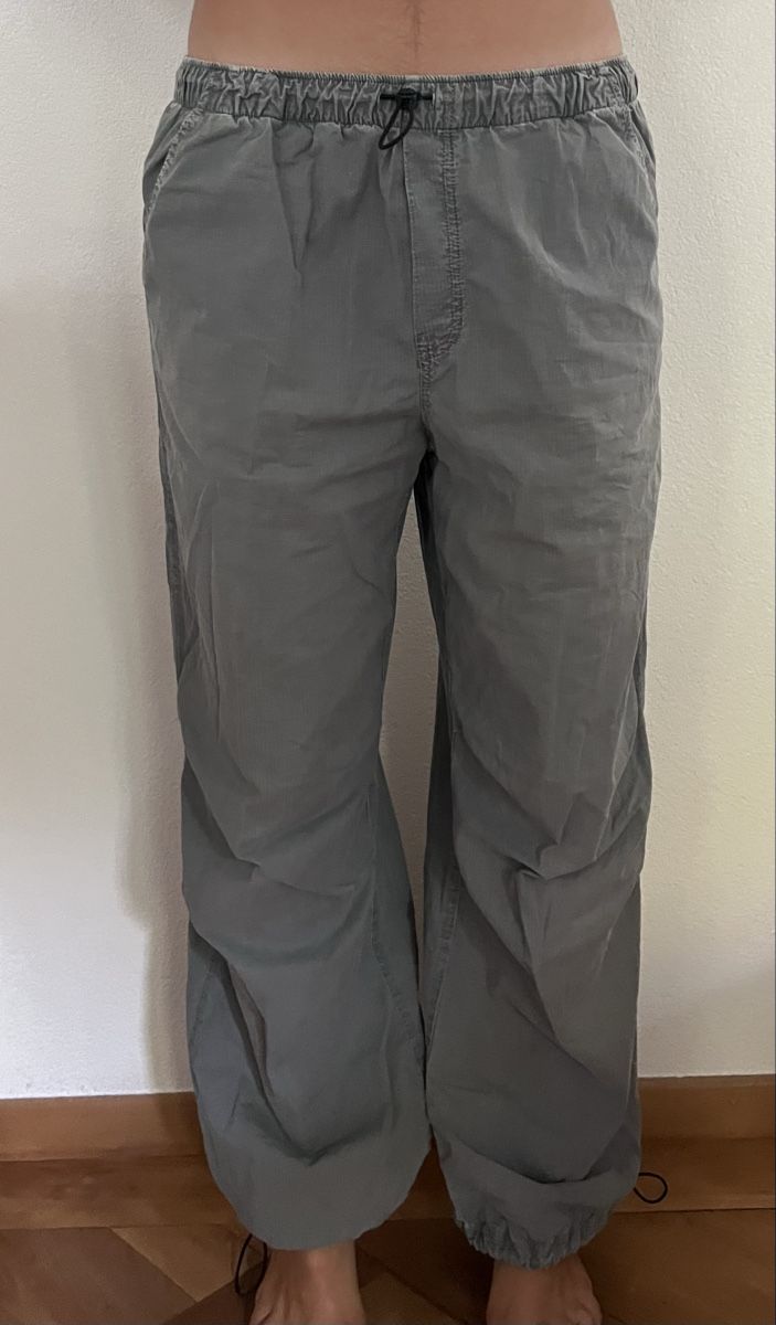 Zara Pantaloni: Pantalon Parachute ZARA – Usato da Biel/Bienne venduto da Car_Schuss 3
