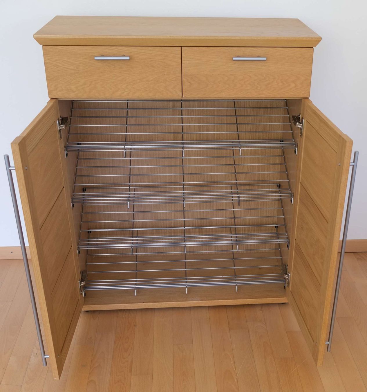 Cassettiere: Schuhschrank Holz mit 2 Schubladen – Usato da Stäfa venduto da cka_5r5z 2