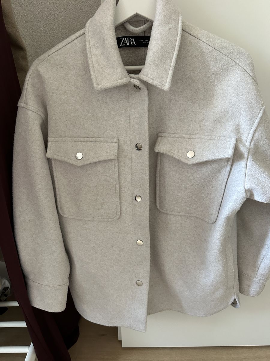 Zara Vestes: Jacke Zara Gr. S – D'occasion à St. Gallen par raphaela_99