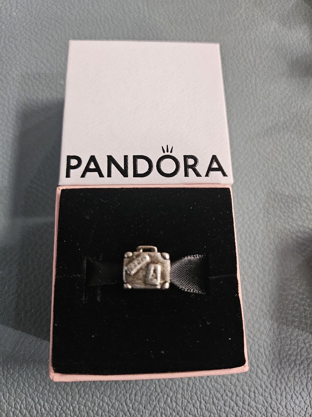 Pandora Ciondoli: original Pandora Charm Koffer Silber 925 mit Box – Usato da Sirnach venduto da Dglarnerin72