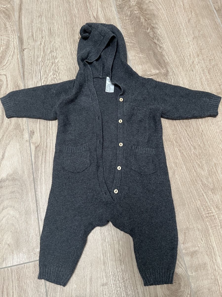 H&M Strampler: Overall aus Baumwollstrick – Gebraucht aus Aristau von pau_n8cv 1
