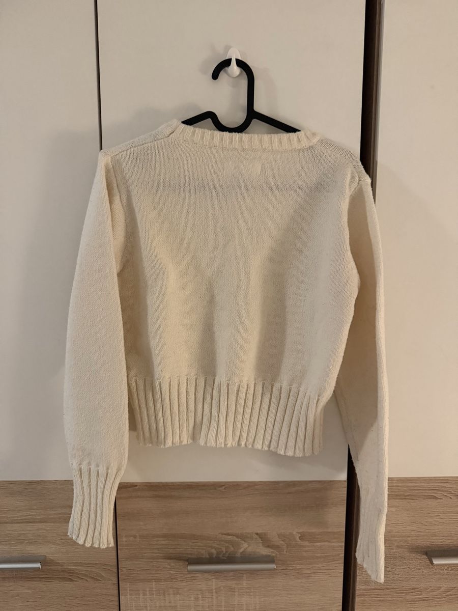 Maglioni & Felpe: Cream knit sweater – Usato da Luzern venduto da ang_vgh6 1