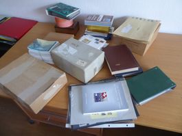 Wochenkiste Briefmarken - Wundertüten Kiste Marken ansehen