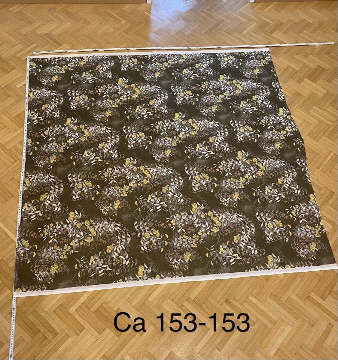 Tessuti: Stoff durchsichtig mit Blumenmuster ca 153-153 – Nuovo (secondo la descrizione) da Flawil venduto da sonnengeist 4