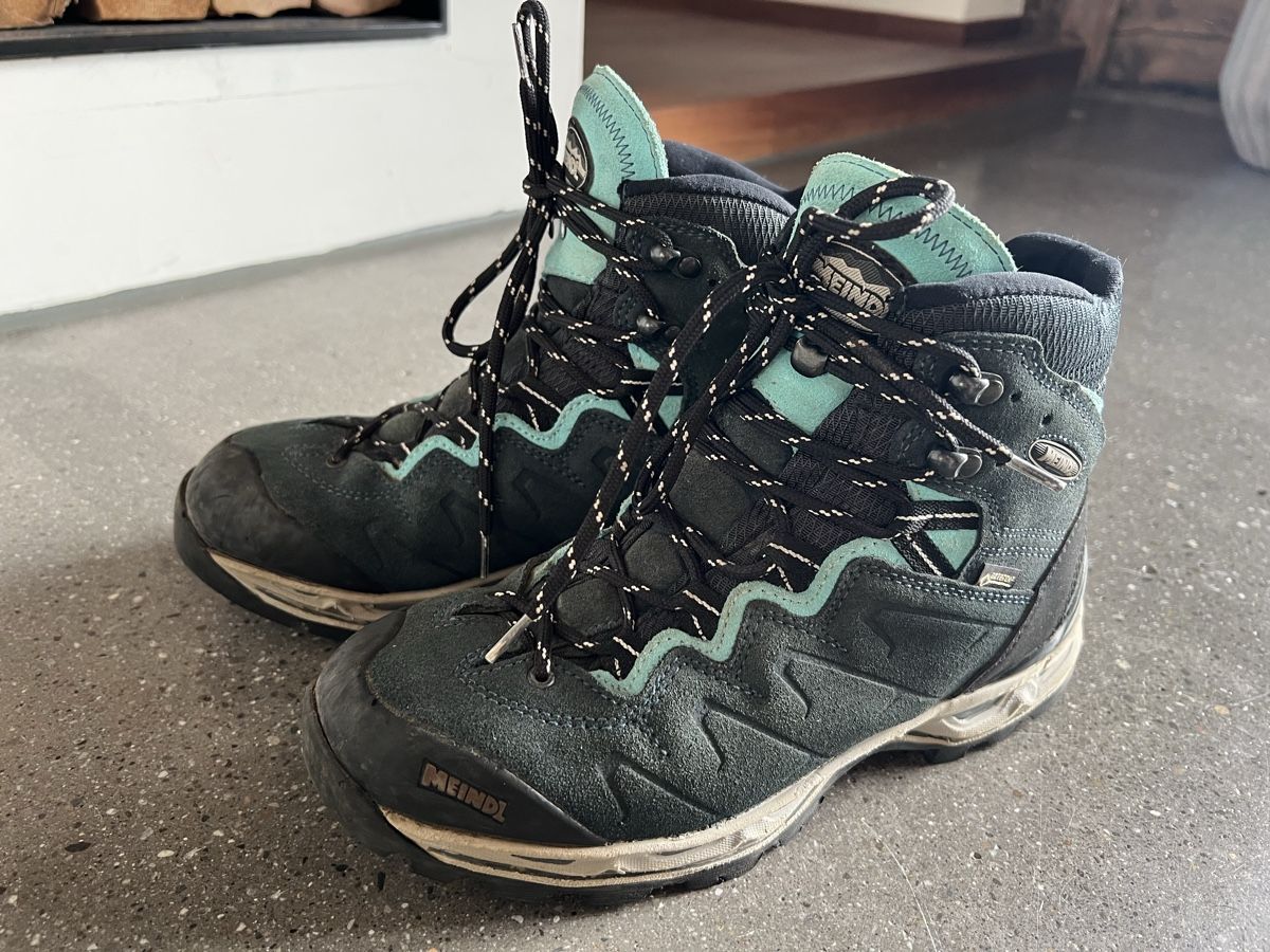 Meindl Scarpe da donna: Wanderschuh Meindl Gr. 39 – Usato da Schlierbach venduto da matro01