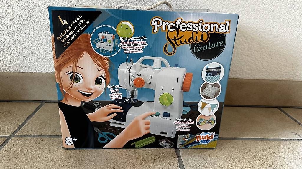 Nähmaschinen: Machine à coudre pour enfant – Gebraucht aus Montet (Broye) von pascou2011