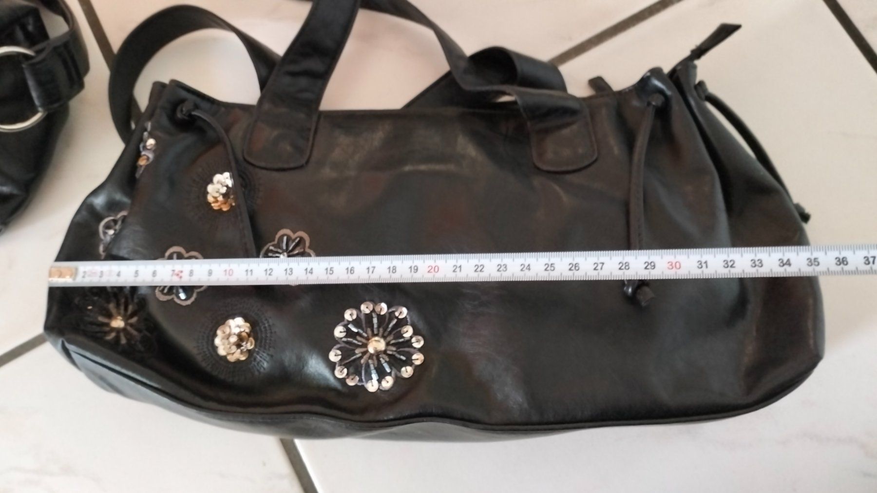 Borse da donna: 3 schwarze Handtaschen – Nuovo (secondo la descrizione) da Uerkheim venduto da Justi.y 8